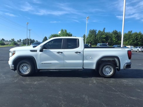 Used 2021 GMC Sierra 1500 4x4 Double Cab w/ Sierra Value Package image 2