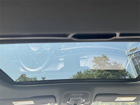 Used 2019 Audi A4 2.0T Premium w/ Convenience Package image 17