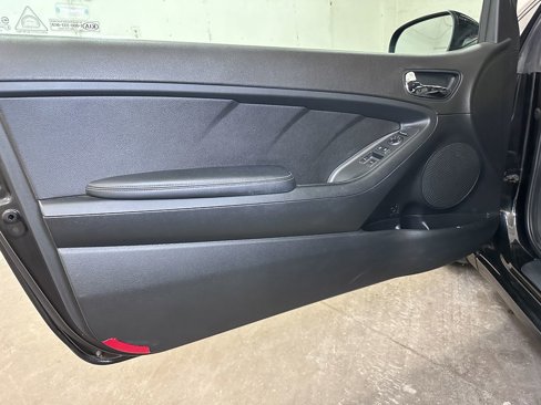 Used 2016 Kia Forte Koup EX image 20