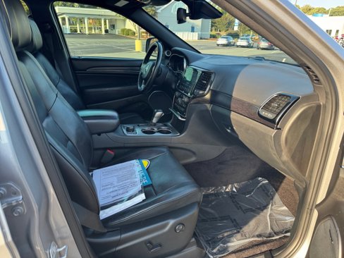 Used 2019 Jeep Grand Cherokee High Altitude image 32