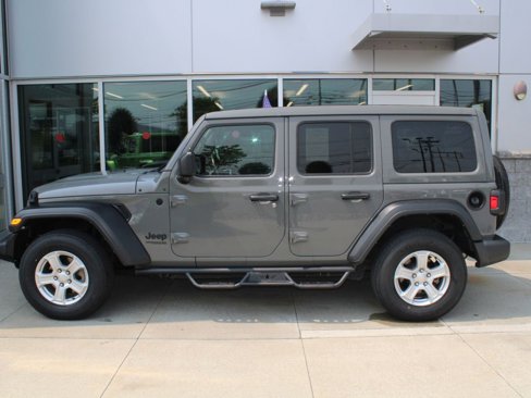 Certified 2022 Jeep Wrangler Unlimited Sport w/ Sun And Sound Package image 6