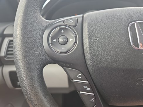 Used 2015 Honda Accord LX image 16