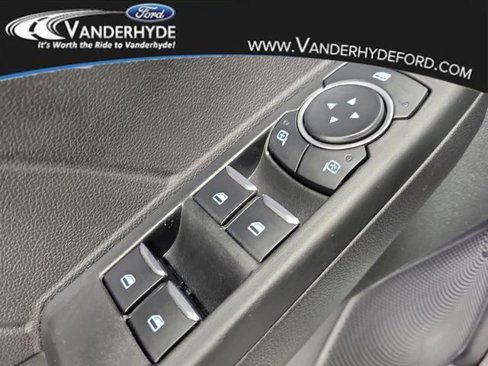 Used 2023 Ford Escape Active image 18