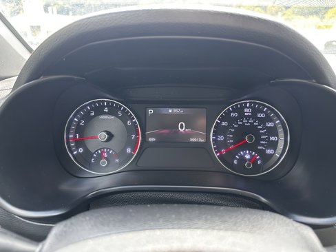 Used 2024 Kia Forte GT-Line image 11