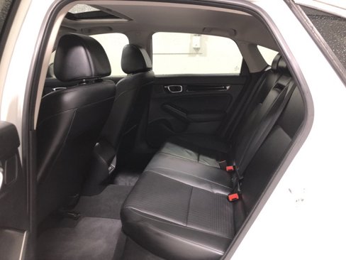 Used 2022 Honda Civic Touring image 16