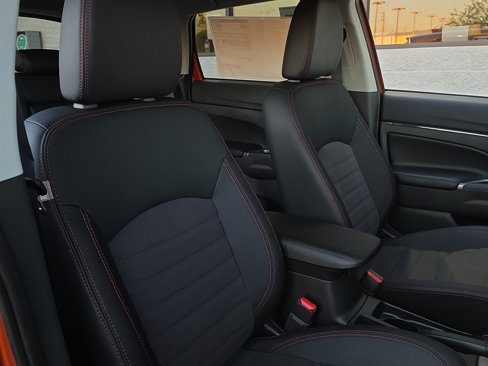 New 2025 Mitsubishi Outlander Sport SE image 30