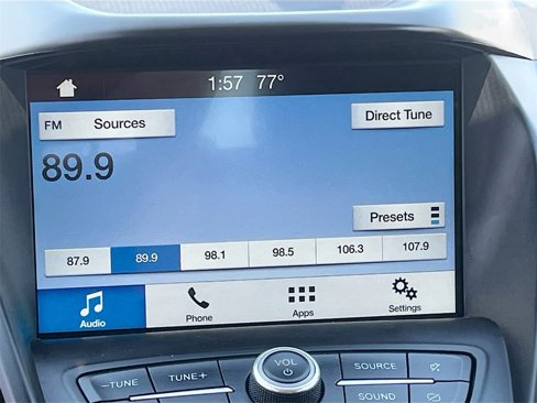 Used 2019 Ford Escape SEL image 15