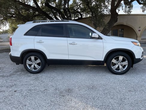 Used 2012 Kia Sorento EX w/ Premium Plus Pkg image 6
