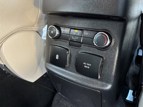 Used 2019 Ford Explorer Limited w/ Ford Safe & Smart Package image 25
