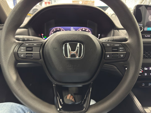 Used 2023 Honda Accord EX image 25