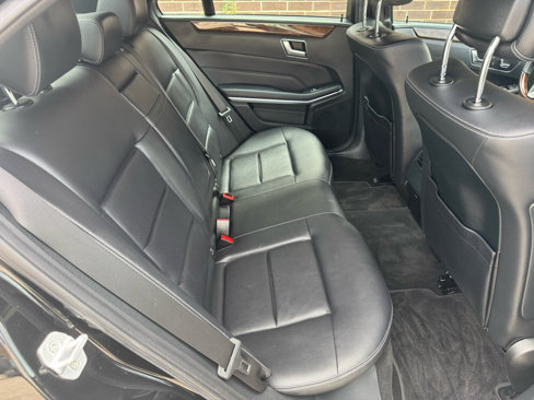Used 2014 Mercedes-Benz E 350 4MATIC Sedan image 13