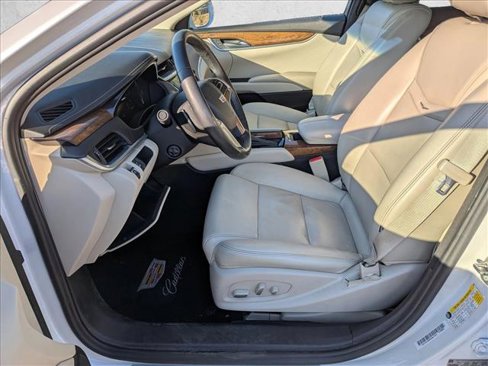 Used 2018 Cadillac XTS Luxury image 16