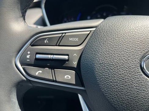 Used 2019 Hyundai Santa Fe AWD image 16