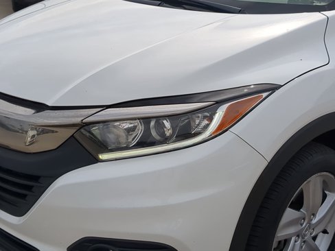 Used 2019 Honda HR-V EX image 11