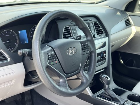 Used 2015 Hyundai Sonata Sport image 17