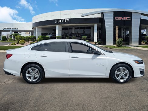 Used 2019 Chevrolet Malibu LS image 2