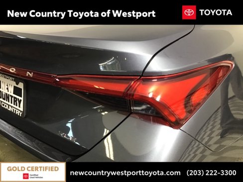 Certified 2020 Toyota Avalon XLE image 29