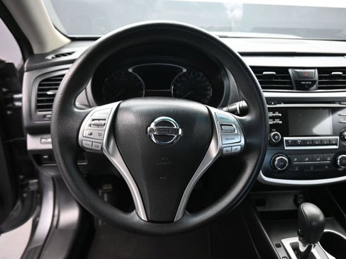 Used 2016 Nissan Altima 2.5 S w/ Power Driver Seat Package image 14