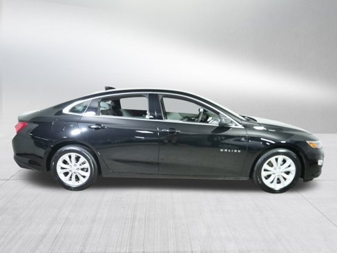 Used 2022 Chevrolet Malibu LT image 9