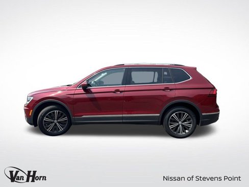 Used 2018 Volkswagen Tiguan SEL w/ 3rd Row Seat Package image 12