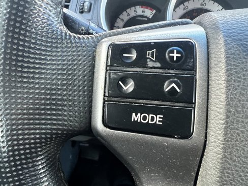 Used 2013 Toyota Tacoma 2WD Access Cab image 18