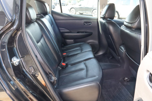 Used 2017 Nissan Leaf SL w/ Premium Package image 20