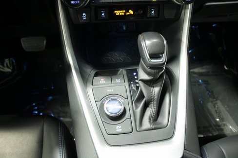 Used 2019 Toyota RAV4 XSE image 33