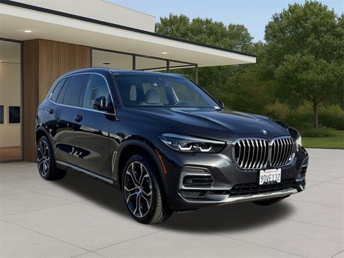 Certified 2023 BMW X5 sDrive40i w/ Parking Assistance Package image 4