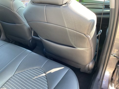 Used 2023 Toyota Camry SE image 31