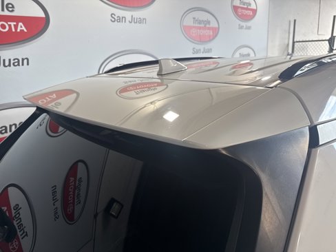 Used 2019 Toyota RAV4 LE image 16