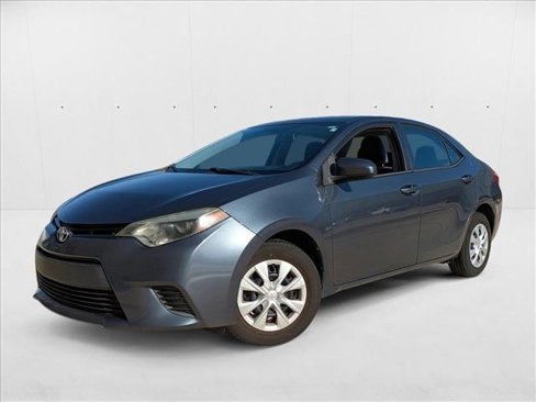 Used 2015 Toyota Corolla L image 1