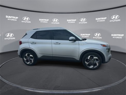 Certified 2022 Hyundai Venue SEL w/ Cargo Package image 23