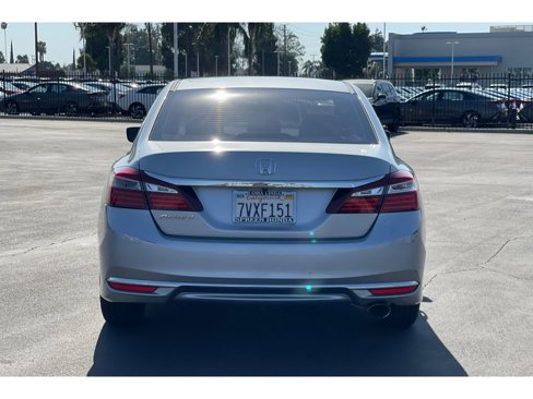 Used 2017 Honda Accord LX image 4