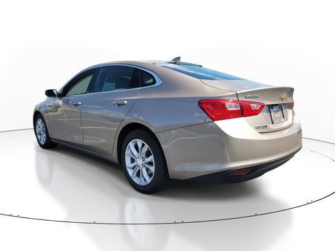 Used 2023 Chevrolet Malibu LT w/ Driver Confidence Package image 5