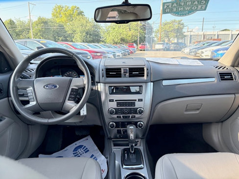 Used 2010 Ford Fusion Hybrid image 8