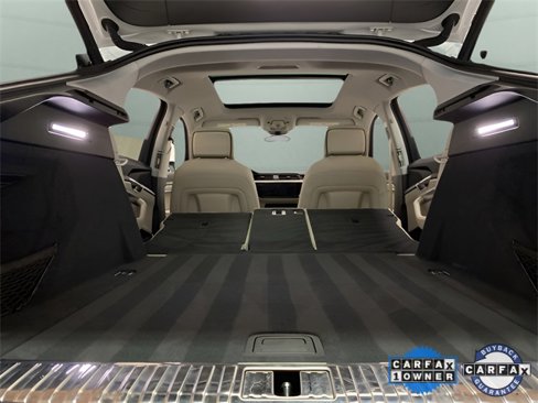 Used 2021 Audi e-tron Premium Plus w/ Premium Plus Package image 88