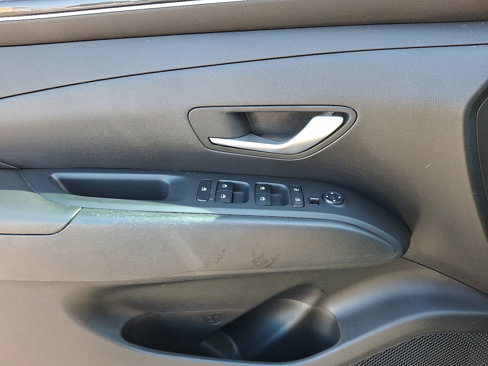 Certified 2022 Hyundai Tucson SEL image 12