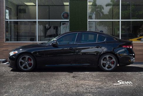 Used 2018 Alfa Romeo Giulia image 4