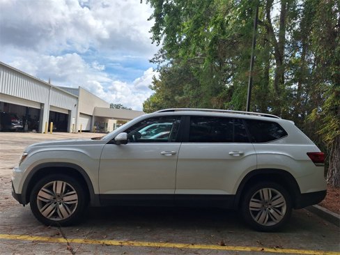 Used 2019 Volkswagen Atlas SE image 2