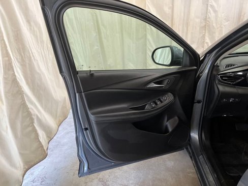 Used 2021 Buick Encore GX Preferred image 10