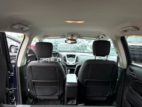 Used 2017 Chevrolet Equinox LT w/ Convenience Package image 28