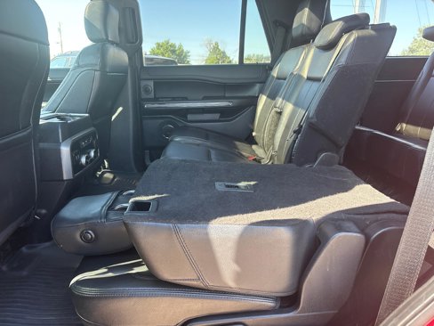 Used 2019 Ford Expedition XLT w/ Equipment Group 202A image 35