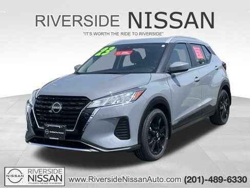Certified 2023 Nissan Kicks SV image 1