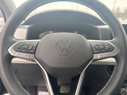 New 2025 Volkswagen Taos S image 15