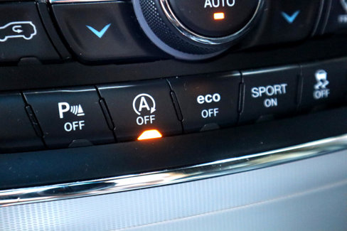 Used 2018 Jeep Grand Cherokee Limited image 96