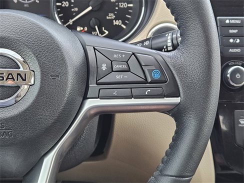 Used 2020 Nissan Rogue SL w/ Premium Package image 28