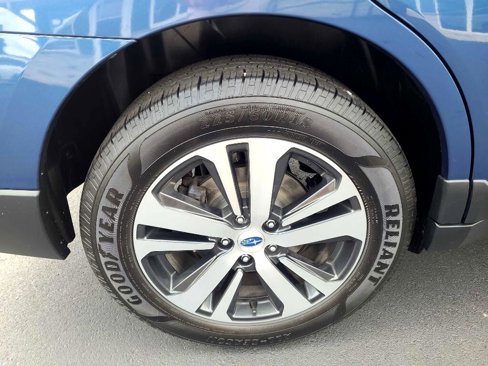 Used 2019 Subaru Outback 2.5i Limited image 41