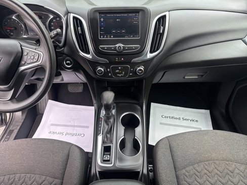 Used 2022 Chevrolet Equinox LT image 18