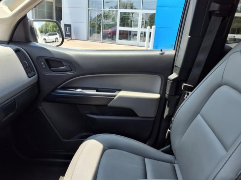 Used 2021 Chevrolet Colorado W/T w/ WT Convenience Package image 27