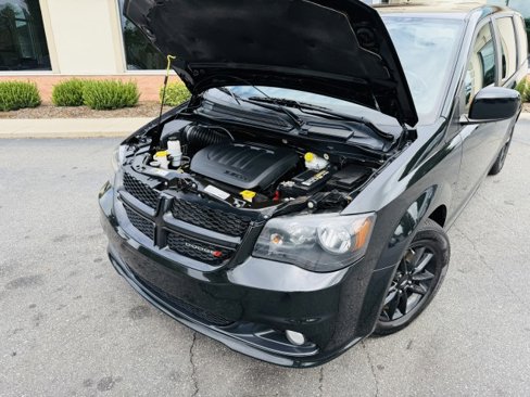 Used 2019 Dodge Grand Caravan GT image 21